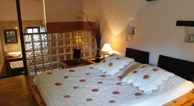 Номер Standard chambres d hotes Le Mas Julien piscine chauffée adult only