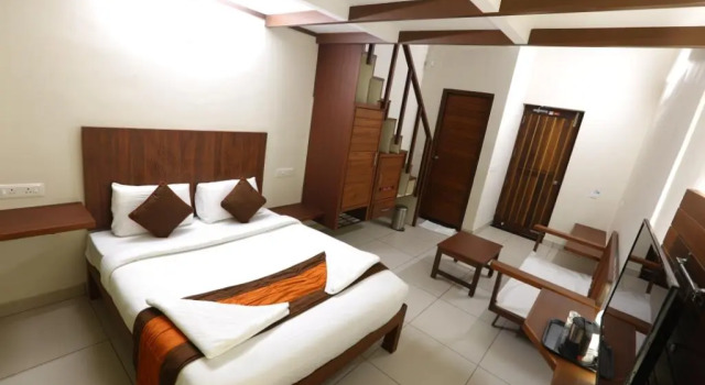 Люкс Raj Residency Hotel