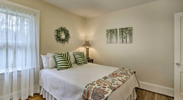 Central Wadesboro Home: Walk to Downtown Shops!, Varaa Lomakoti Wadesboro 
