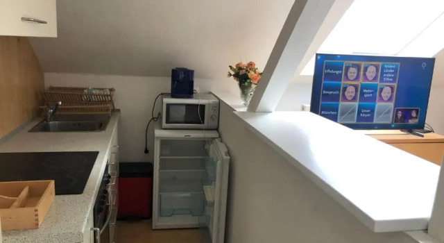 45 m² Maisonette-Wohnung in Uni-/Hauptbahnhofnähe, Забронировать Отель Neudorf-Nord Дуйсбург, рядом с Дуйсбургский зоопарк
