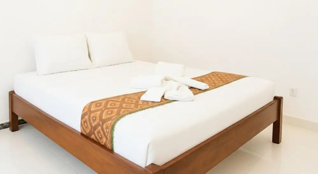 Serene Beachfront Bungalow Escape in Uroa, Zanzibar, Book Hotel Hotels & Accommodations in Kati, Hotel