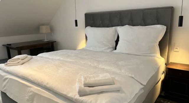 Separé v Zahradě, Rezerwuj Hotel Hotele w Central Bohemia z parkingiem, Parking