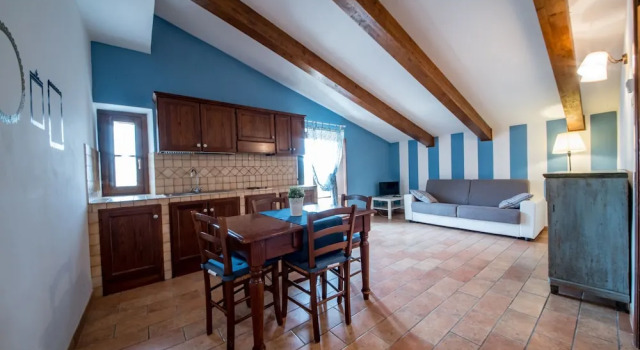 Borgo Faldo, Rezervovat Hotel Hotely v Montone s parkováním, Parkování