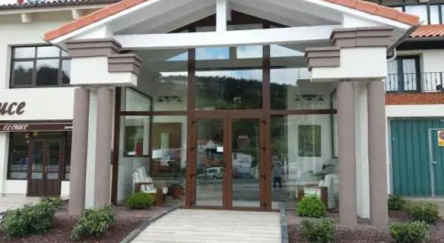 Hostería El Cruce, Buchen Sie Hotel Hotels in Kantabrien mit Parkplatz, Parkplätze