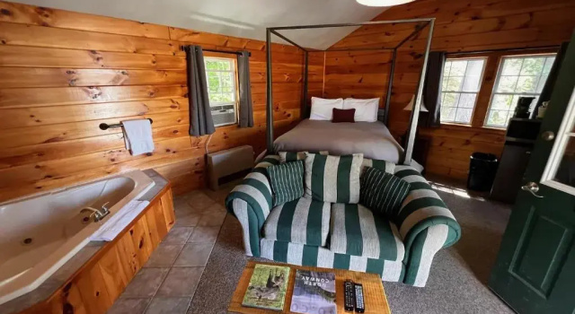 Коттедж New England Inn & Lodge