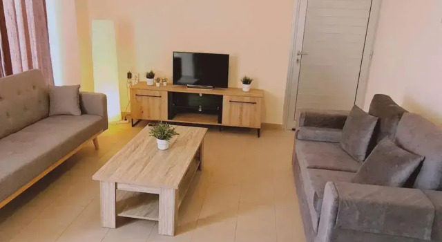 Апартаменты 40 PRO 2 - Sunrise Beach Apt 2