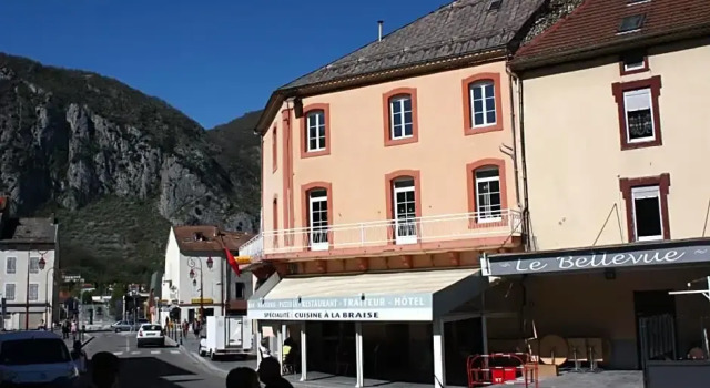 Hôtel Le Bellevue, Rezervovat Hotel Tarascon-sur-Ariège Ariège