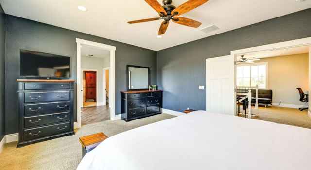 Коттедж California Vacation Rental w/ Private Pool & Patio