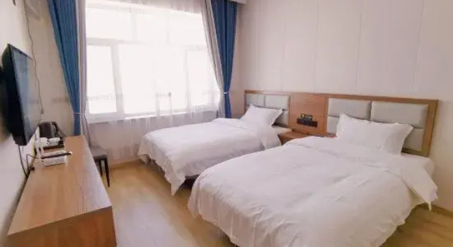 Люкс Burqin Taiyou Hotel