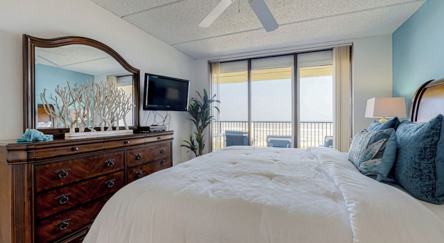Corner 3BR w/ Gulf-view: Suntide III - Unit 501, Buchen Sie Ferienwohnung Padre Island USA
