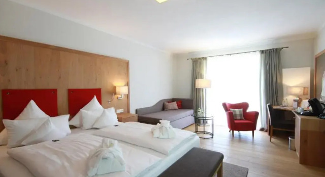 Номер Superior Hotel Gsteig