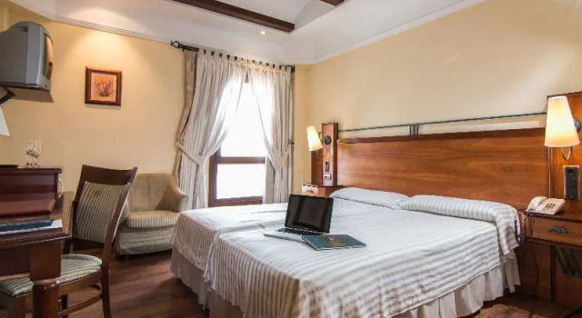 Полулюкс Standard Hotel Abades Guadix