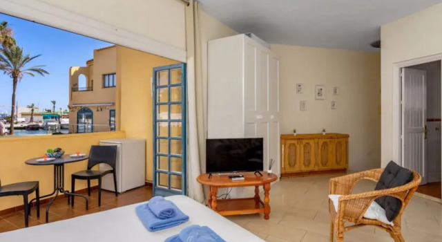 Apartment Cabopino Nationalpark Hohe Tauern 22065, Забронировать Апартаменты/квартира Апартаменты Кабопино, Апартаменты/квартира