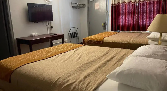Четырёхместный номер Standard Liberty Inn