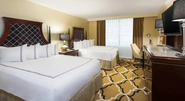 Четырёхместный номер Premium с балконом InterContinental New Orleans by IHG