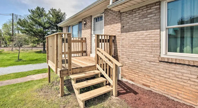 1 Mi to Hersheypark: Family Home w/ Game Room!, Book Feriehus Sommerhuse i Pennsylvania, Hytte