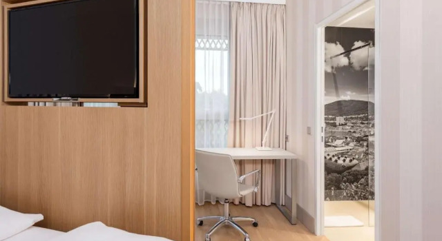 Двухместный номер Superior с красивым видом из окна NH Graz City
