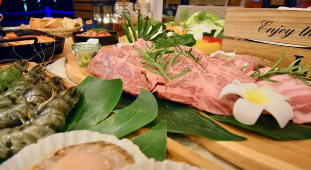 Glamping Village Sea Grand, Buchen Sie Campingplatz Hotels in Nagasaki mit Pool, Schwimmbad