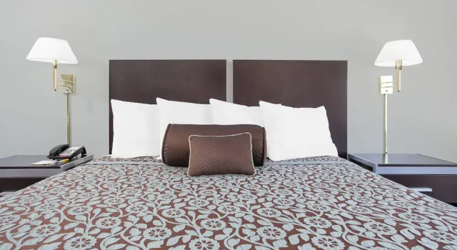 Номер Economy Days Inn by Wyndham Market Center Dallas Love Field