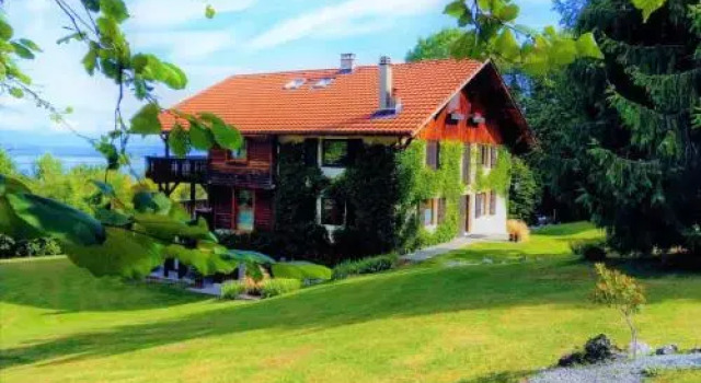 Domaine de lOlifant, Забронировать Отель Марен Южный берег Женевского озера