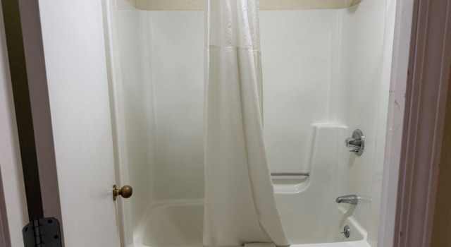 Люкс Lafayette Inn & Suites