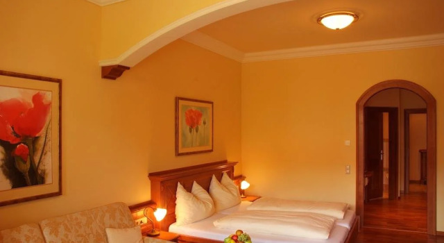 Geniesserhof Haimer, Boek Hotel Poysdorf Weinviertel