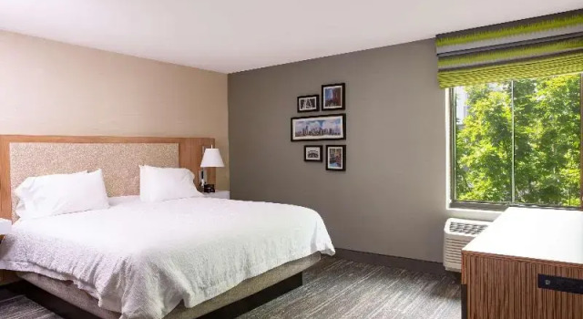 Номер Hampton Inn & Suites Seattle-Downtown