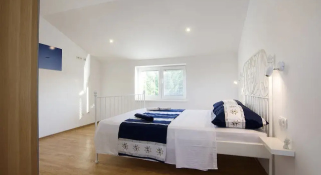 Апартаменты с 2 комнатами с балконом Holiday Home Apartments Bellamare
