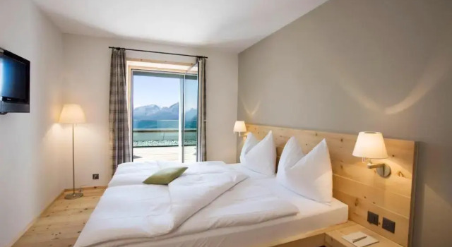 Romantik Hotel Muottas Muragl, Reserva ahora Hotel Hoteles en Alta Engadina con aparcamiento, Aparcamiento