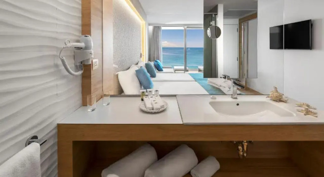 Двухместный номер Deluxe Artemisa с видом на море Elba Sunset Mallorca Thalasso Spa