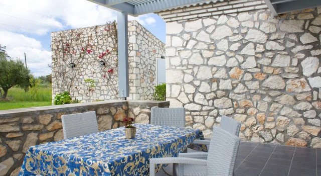 Коттедж Harmony Villa - Serene Villa for 6 Near Lagana With Private Patio and Parking