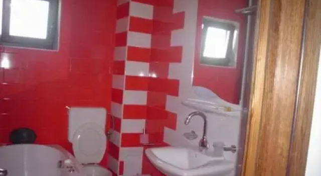 Vila Orange, Varaa Hotelli Hotellit Mamaia-Sat pysäköinnillä, Pysäköinti