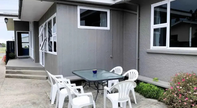 Central Garden Guest House
