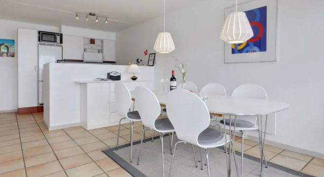 "Kamenka" - 5m from the sea in Bornholm, Book Hotel Hoteller i Hasle med parkering, Parkering