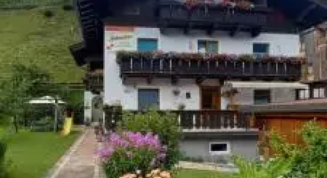 Haus Scharler, Book Hotel Neukirchen am Grossvenediger Wildkogel Arena
