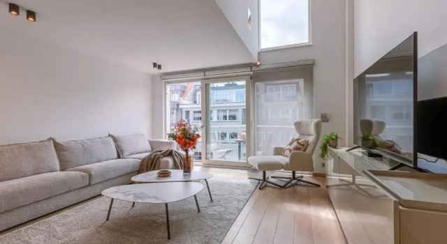 Апартаменты Lovely and Spacious Apartment on top Location