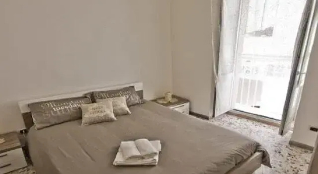 Casa Aurora, Забронировать Отель Отели Полиньяно-а-Маре с парковкой, рядом с Пещера монахинь, Парковка