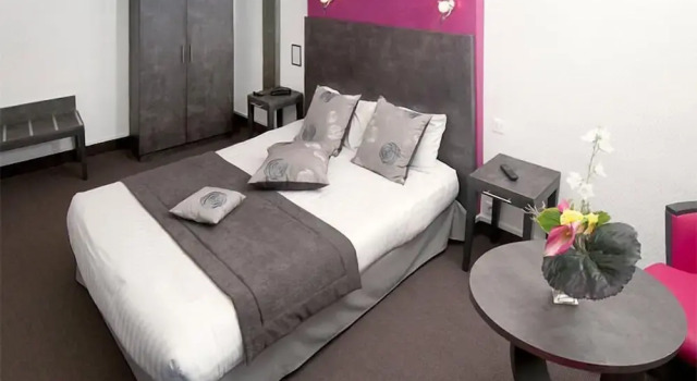 Номер Comfort Logis Hotel Restaurant Nougier