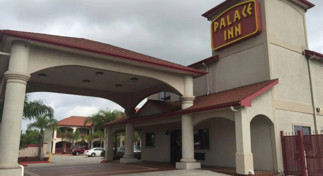 Lotus Inn, Varaa Mini-hotelli Pearland Houston