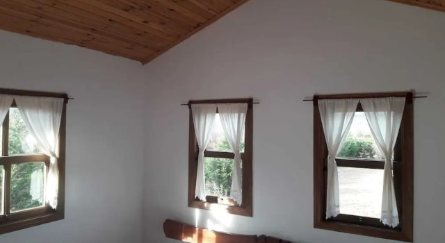 Семейный коттедж с видом на сад Vira Garden House