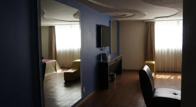 Полулюкс Motel Caban