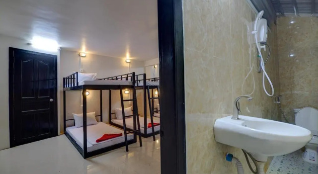 Кровать в общем номере (женский номер) Siem Reap Pub Hostel