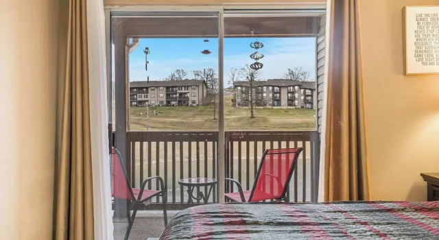 Номер Standard Stunning Water View Pet Friendly, Indoor Pool