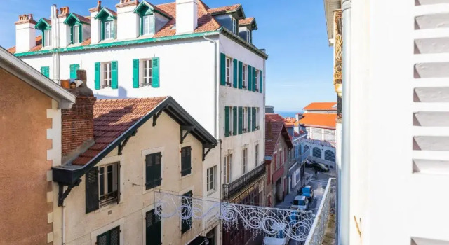 Haussman -Elegant 2 bedrooms flat in the heart of Biarritz- Parking, Prenota Hotel Hotel a Aquitania con parcheggio, Parcheggio
