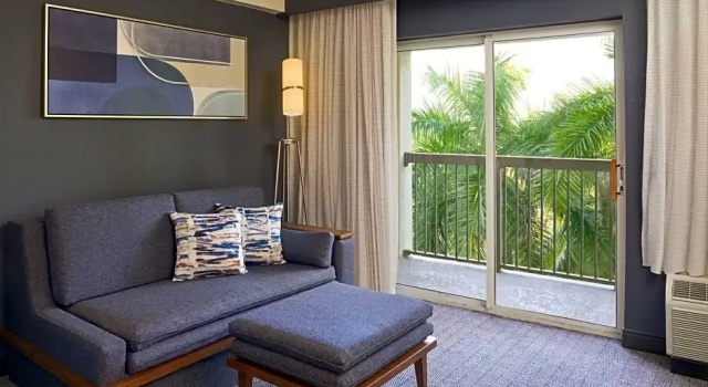 Двухместный номер Deluxe с балконом Courtyard by Marriott Fort Lauderdale Weston