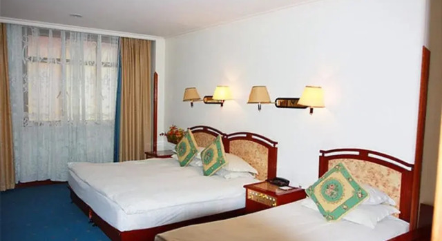 Hangzhou Huayuan Hotel