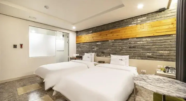 Busan 2 Heaven Dongrae
