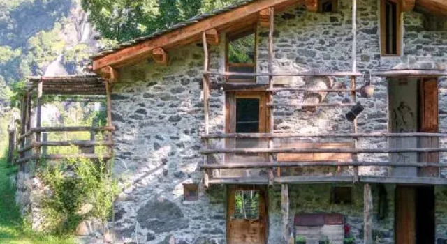 Fienile Nel Vigneto (Vbl300), Забронировать Отель Боргонуово Сондрио, рядом с Горнолыжный подъёмник Боргонуово (нижняя станция)