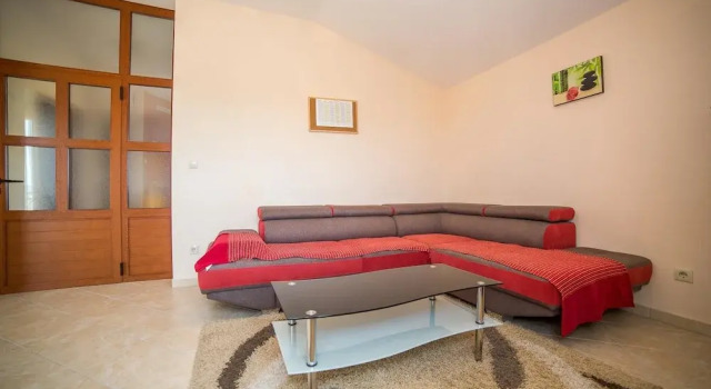Apartments Ivo Kastel L / Three Bedrooms