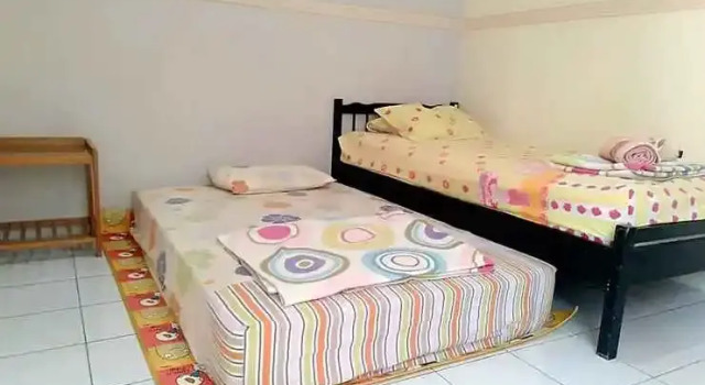 Sentul 75 Guesthouse, Book Hotel Sukaraja West Java